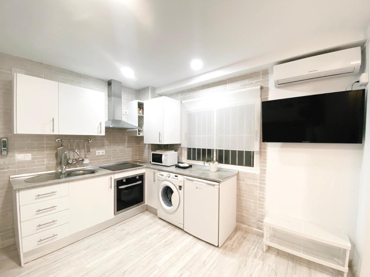 Gmc Turistics - Great Apartment For Groups & Families มาลากา ภายนอก รูปภาพ